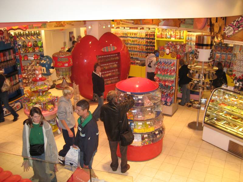 Dillion's Candy Shop